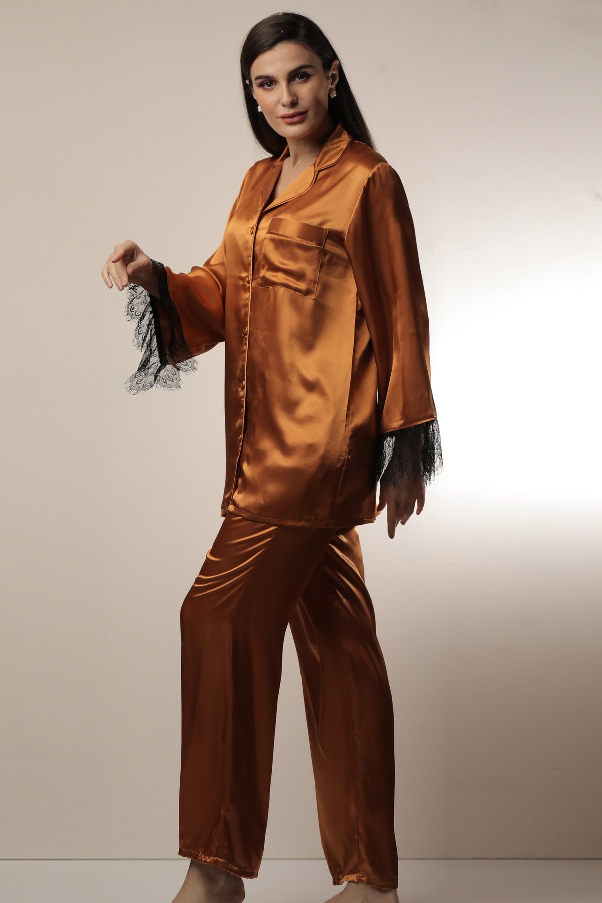 Leydia Classic Two-Piece Pajama Set - 5984P